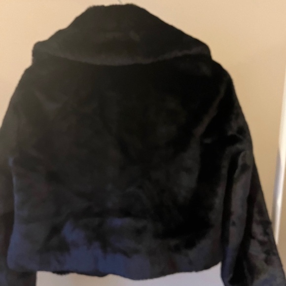 CROPPED FAUX FUR JACKET - Picture 4 of 6